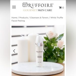 BNIB Truffoire White truffle facial peel